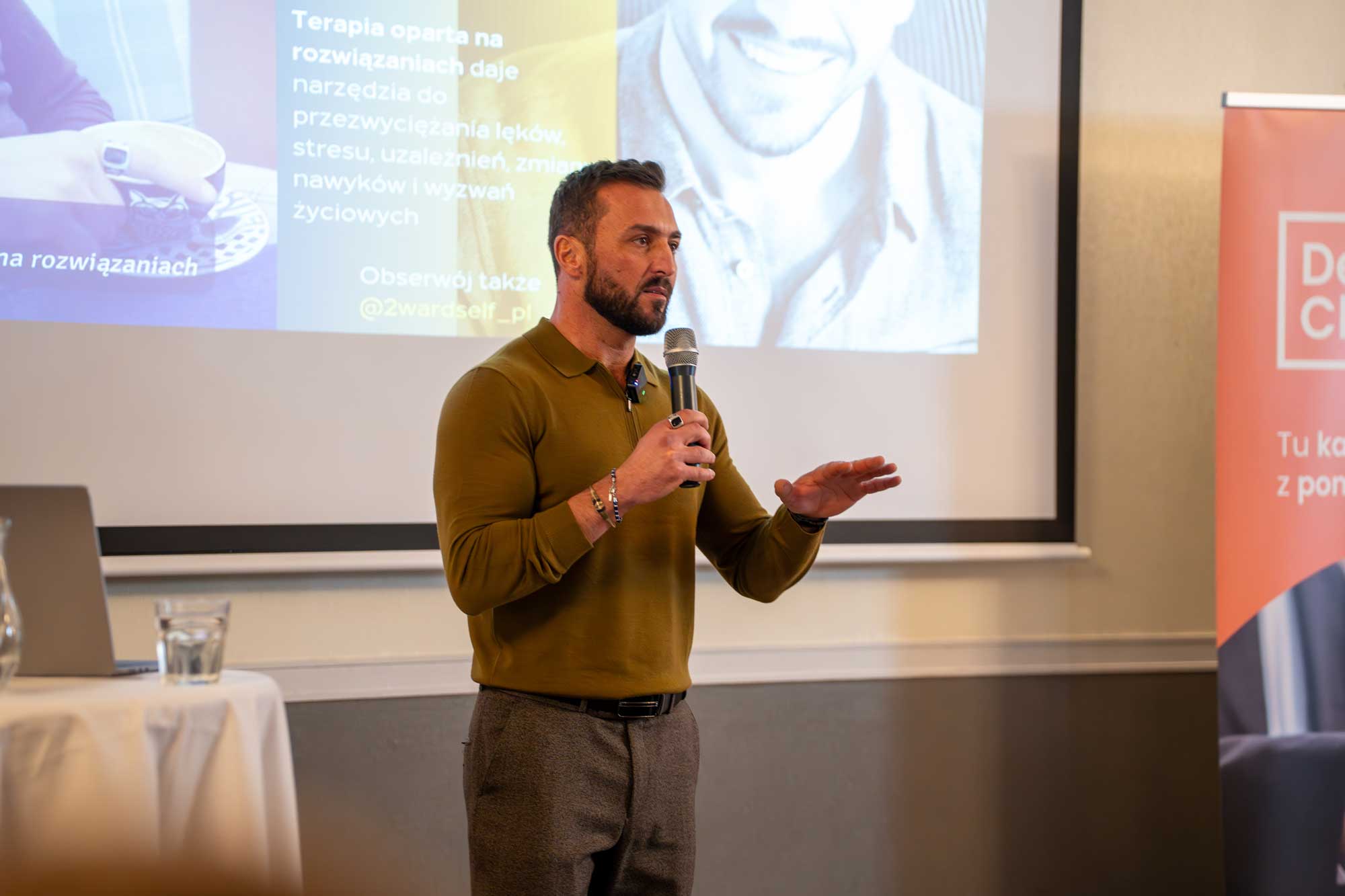 Konrad Barcikowski – certyfikowany hipnoterapeuta
